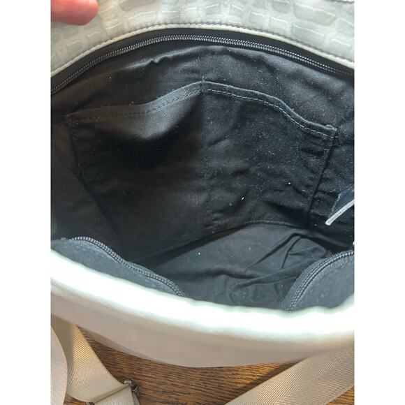 Haute Shore Neoprene Crossbody Purse in Cream Croc Print Adjustable Strap - Picture 9 of 13